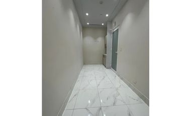 ¡¡SE ALQUILA !! LOCAL  Consultorio u oficina en TOWN CENTER