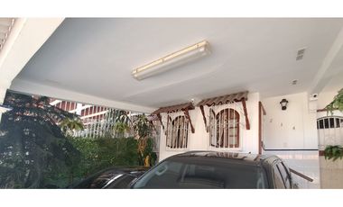VENTA DE CASA EN CONDADO DEL REY