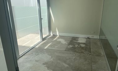 MAGNIFICO LOCAL COMERCIAL PLENO BARRIO EL GOLF