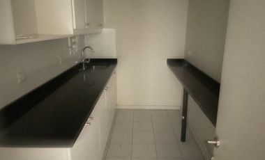 MAGNIFICO LOCAL COMERCIAL PLENO BARRIO EL GOLF