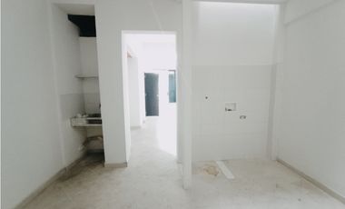 Local en Campo Valdés - Arriendo