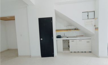 Local en Campo Valdés - Arriendo