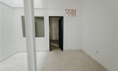 Local en Campo Valdés - Arriendo