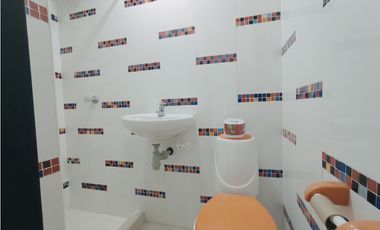 Local en Campo Valdés - Arriendo