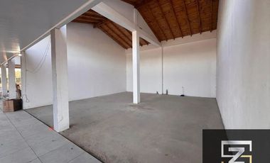 Local comercial en alquiler ubicado en Laguna Mall Carlos Spegazzini