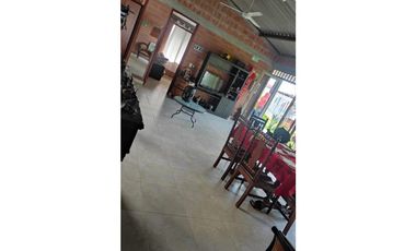 FINCA EN PALESTINA DE 10 A 30 PERSONAS  TARIFA MINIMA  10 PAX