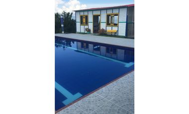 FINCA EN PALESTINA DE 10 A 30 PERSONAS  TARIFA MINIMA  10 PAX