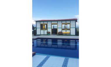 FINCA EN PALESTINA DE 10 A 30 PERSONAS  TARIFA MINIMA  10 PAX