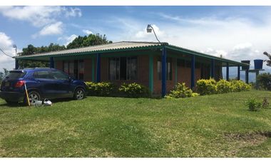 FINCA EN PALESTINA DE 10 A 30 PERSONAS  TARIFA MINIMA  10 PAX