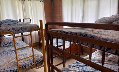 FINCA EN PALESTINA DE 10 A 30 PERSONAS  TARIFA MINIMA  10 PAX