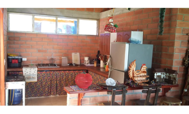 FINCA EN PALESTINA DE 10 A 30 PERSONAS  TARIFA MINIMA  10 PAX