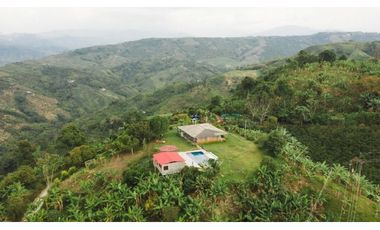FINCA EN PALESTINA DE 10 A 30 PERSONAS  TARIFA MINIMA  10 PAX
