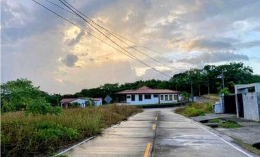 Vendo terreno de 814 metros en el proyecto Las Lomas de Aguacatal