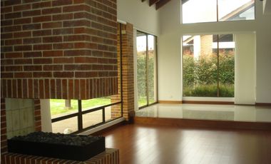 Arriendo  Casa en Badalona Cajicá