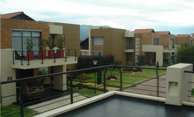 Arriendo  Casa en Badalona Cajicá