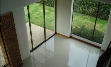 Arriendo  Casa en Badalona Cajicá