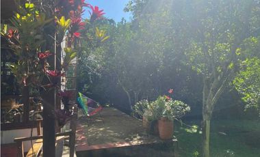 VENDO HERMOSA CASA CHALET EN  LA VEGA CUND. (R)