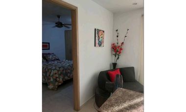 SE VENDE APARTAESTUDIO CERCA A CLINICA DE LOS MAESTROS