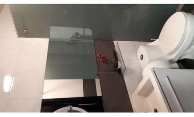 VENDO LOCAL COMERCIAL EN SAN FRANCISCO, BIEN UBICADO