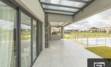 Casa en venta en La Providencia Resort & Country Club