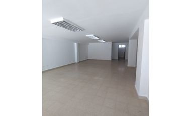 ALQUILER, LOCAL COMERCIAL EN EL CANGREJO, CALLE TRANSITADA, 100 M2