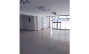 ALQUILER, LOCAL COMERCIAL EN EL CANGREJO, CALLE TRANSITADA, 100 M2