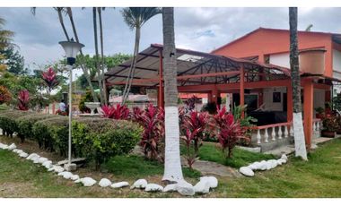 Chalet Para la Venta Condominio Lunadas