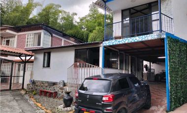 Chalet Para la Venta Condominio Lunadas