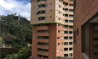 Apartamento En Sabaneta - en venta