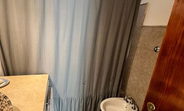 PH en venta c/ cochera en Temperley