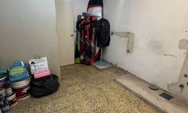 PH en venta c/ cochera en Temperley