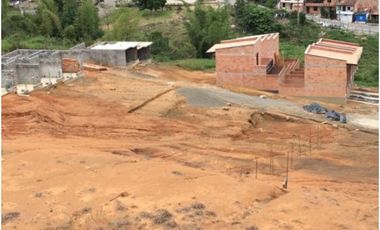 VENTA EXCELENTE LOTE PARA CONSTRUIR VIVIENDA VIP EN AMAG