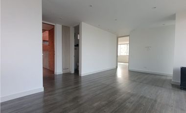 APARTAESTUDIO EL POBLADO CERCA C.C. SANTAFÉ