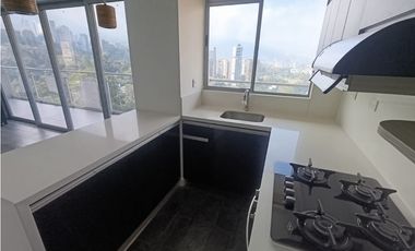 APARTAESTUDIO EL POBLADO CERCA C.C. SANTAFÉ