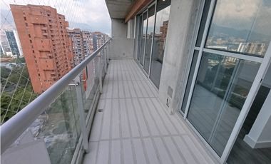 APARTAESTUDIO EL POBLADO CERCA C.C. SANTAFÉ