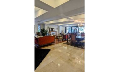 AMPLIO APARTAMENTO EN LA CALERA CON TERRAZA