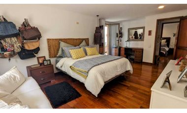 AMPLIO APARTAMENTO EN LA CALERA CON TERRAZA