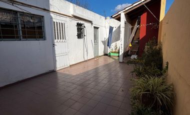 Casa en venta c/ cochera en Gualeguaychú