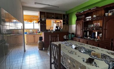 Casa en venta c/ cochera en Gualeguaychú