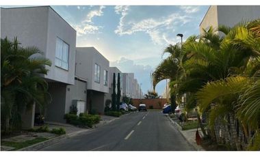 Casa en Venta en Jamundi, Ciudad Country