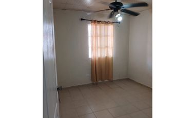 Se Vende Casa En P.H. Brisas del Mirador 3