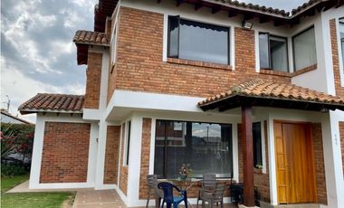 SE  VENDE CASA CAMPESTRE EN CAJICA LOTE INDEPENDIENTE