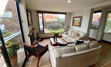 SE  VENDE CASA CAMPESTRE EN CAJICA LOTE INDEPENDIENTE