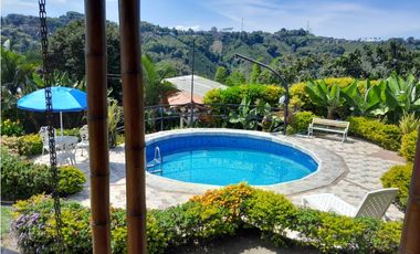 FINCA EN VILLAMARIA   HASTA 17  PAX TARIFA MIN 10 PAX