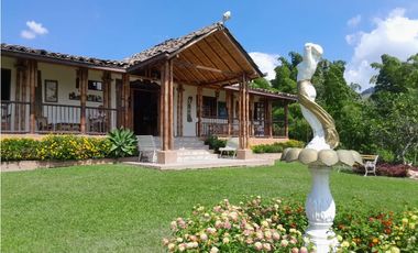 FINCA EN VILLAMARIA   HASTA 17  PAX TARIFA MIN 10 PAX