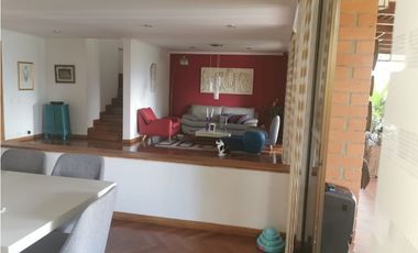 VENTA CASA EN UNIDAD SAN LUCAS, POBLADO, MEDELLN