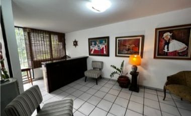 Los Angeles, Casa de 3 pisos