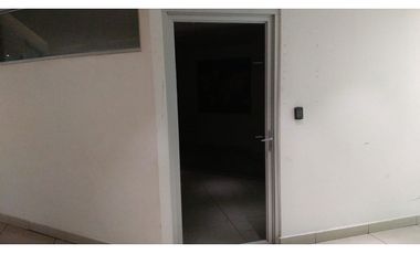 ALQUILER OFICINA CONDADO DEL REY