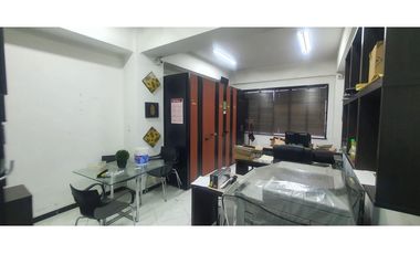 VENTA OFICINAS EN EDIFICIO, LA CANDELARIA, MEDELLN