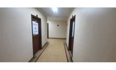 VENTA OFICINAS EN EDIFICIO, LA CANDELARIA, MEDELLN